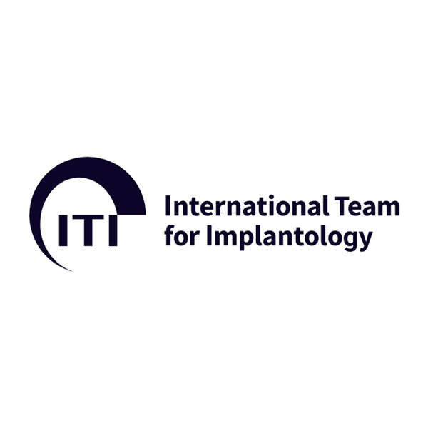Dr. Maximilian Reek ist Mitglied der Vereinigung International Team for Implantology (ITI).